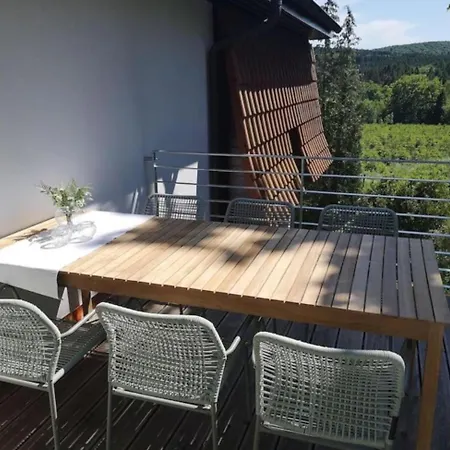 Gruene Oase Im Teutoburger Wald *